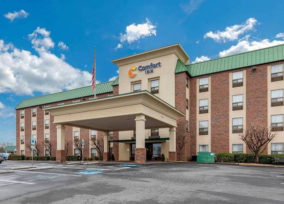 Comfort Inn Aikens Center 1