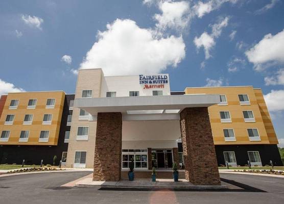 Fairfield Inn & Suites by Marriott Athens I-65 1