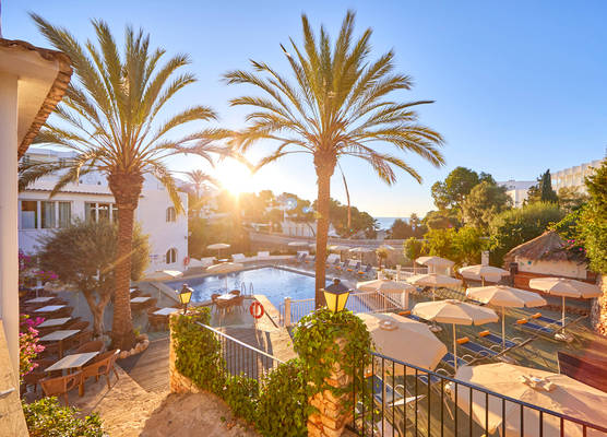 Gavimar Cala Gran Hotel and Apartments 1