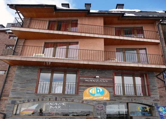 Apartaments Turistics Natural Suites Manzano 3000 1