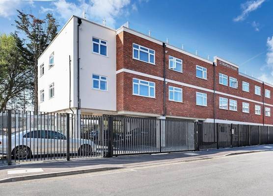 St Martins House Luxury Apts. Ruislip 1
