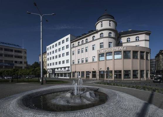 Kampus Palace 1