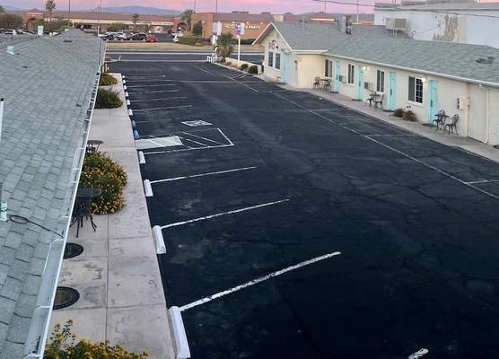 Howard Johnson by Wyndham Ridgecrest, CA 1