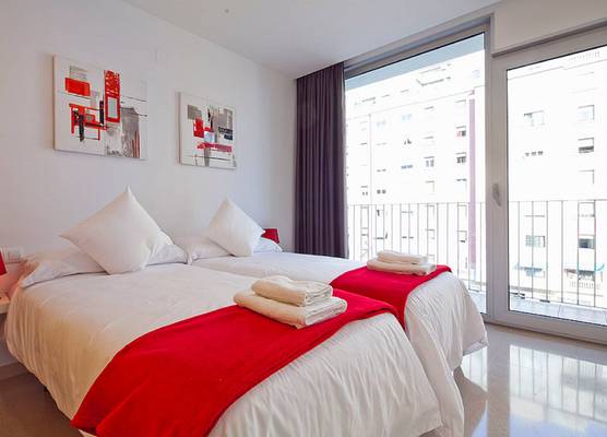 Charmsuites Paralel 1