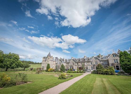 Nethybridge Hotel 1
