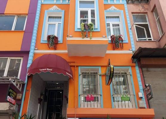 VERSECA HOTEL 1