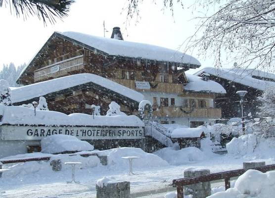 Loc'Hotel Alpen Sports 1