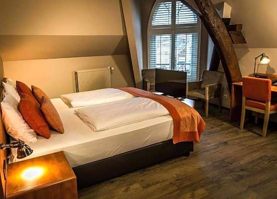Hotel De Limbourg 1