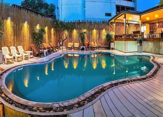 Wild Orchid Villa Bangkok 1