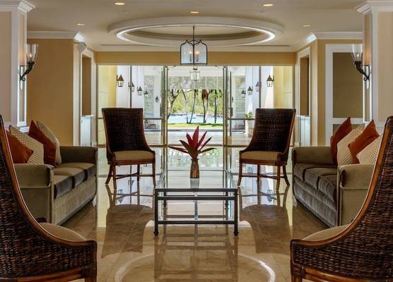 GRAND LUCAYAN LIGHTHOUSE POINTE - AI 1