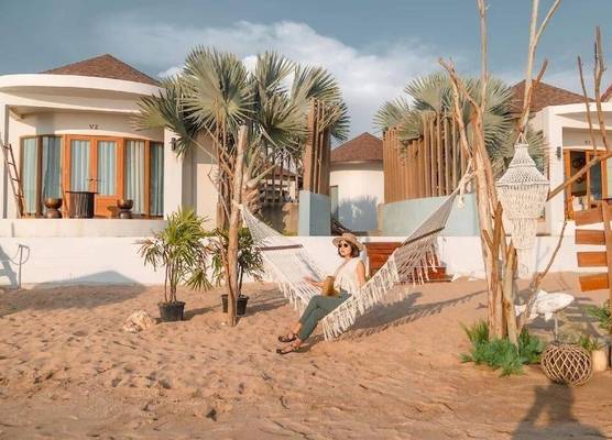 Maldives Beach Resort 1