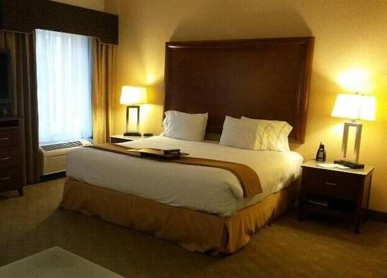Holiday Inn Express & Suites LUFKIN SOUTH by IHG 1