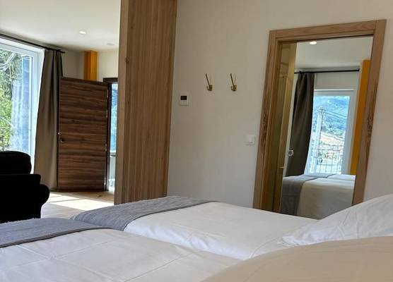 Arenas Suites 1