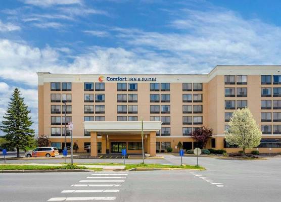 Comfort Inn & Suites Watertown - 1000 Islands 1