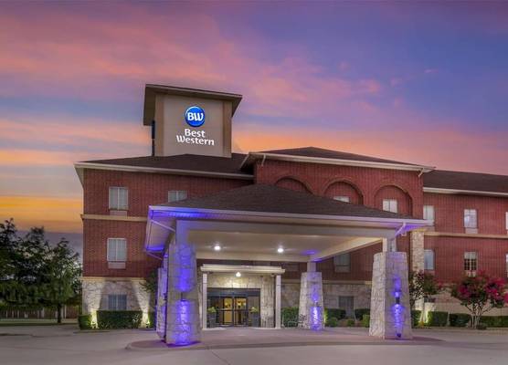 Best Western Red River Inn & Suites 1