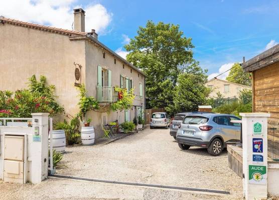 Le Grand Bassin, B&B autonome, au bord du canal du Midi 1
