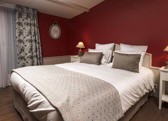 Logis Hotel le Cedre de Soyons 1