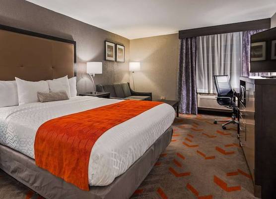 Best Western Plus North Joliet 1