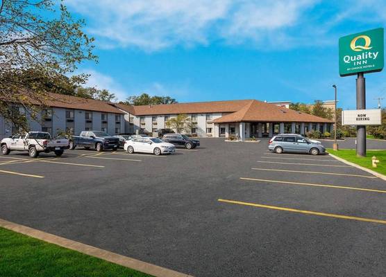 Quality Inn Ashland I-71 and US 250 1