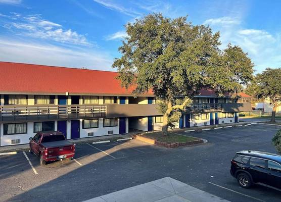 Studio 6 Suites Shreveport, LA – Industrial Loop 1