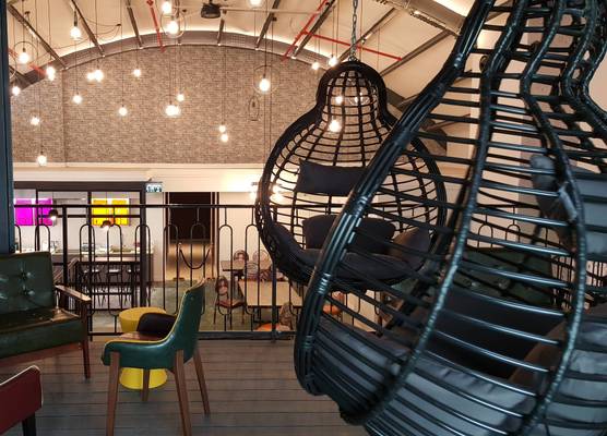 Cinema Hostel Jerusalem 1