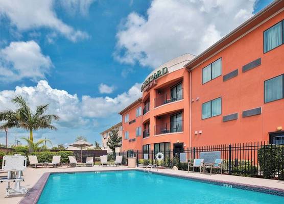 Courtyard by Marriott Corpus Christi 1