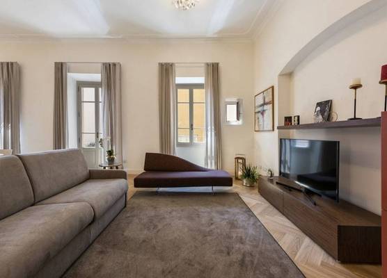 Brunelleschi Stylish 1