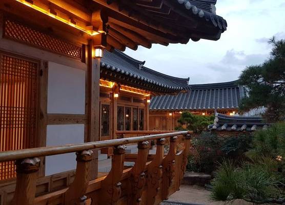 Wiyeonjae Hanok Stay 1