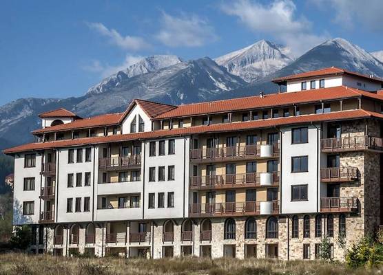 Grand Royale Apartment Complex & Spa 1