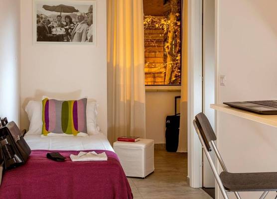 Relais Merulana Guest House 1