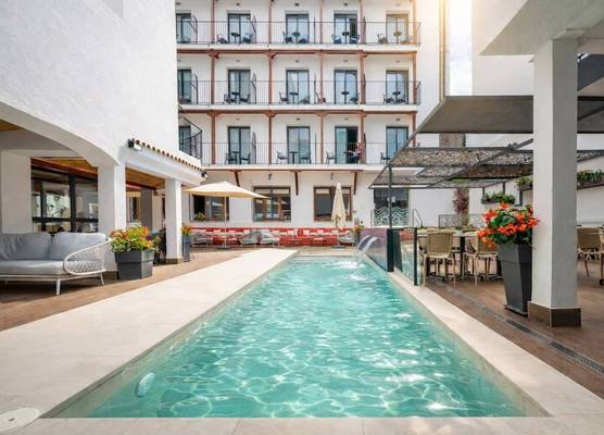 Neptuno Aparthotel 1