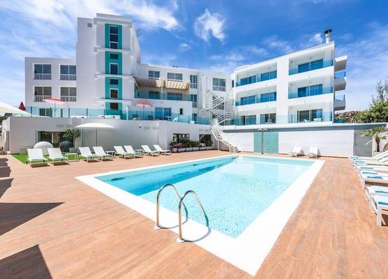 Plaza Santa Ponsa Boutique Hotel - Adults Only 1