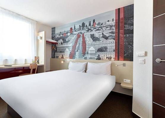 B&B Hotel Warszawa-Okęcie 1