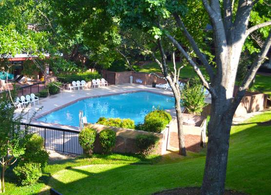 Magnuson Grand Hotel and Conference Center Tyler 1