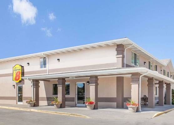 Super 8 by Wyndham Richlands/Claypool Hill Area 1