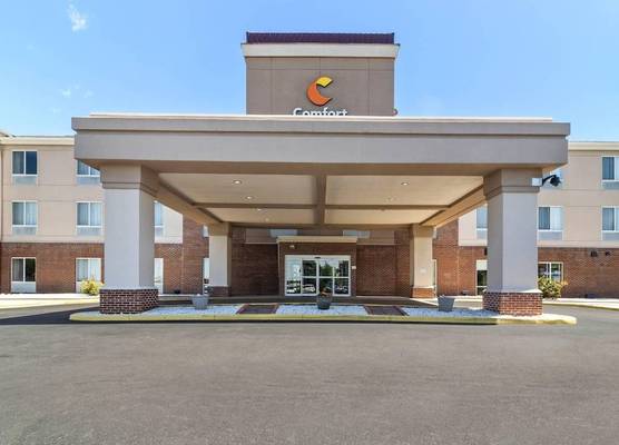 Comfort Suites 1