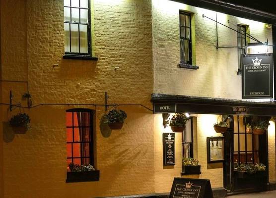The Crown Inn Hotel 1