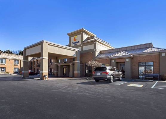 Comfort Inn Huntington Near University 1