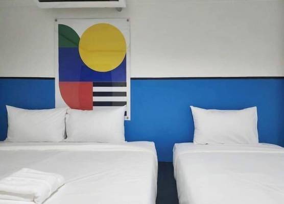 RYB Hostel Phuket 1