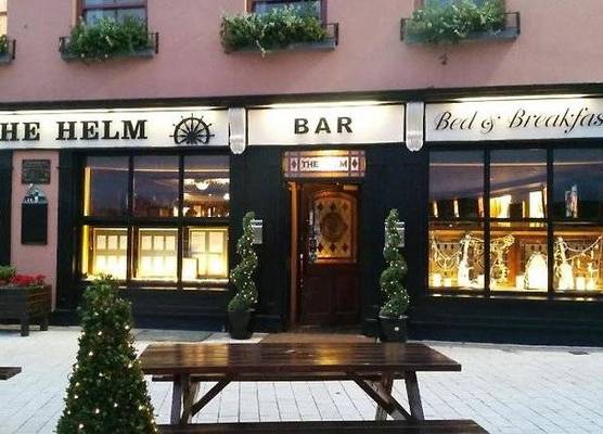 The Helm Apartments & Lodge B&B 1