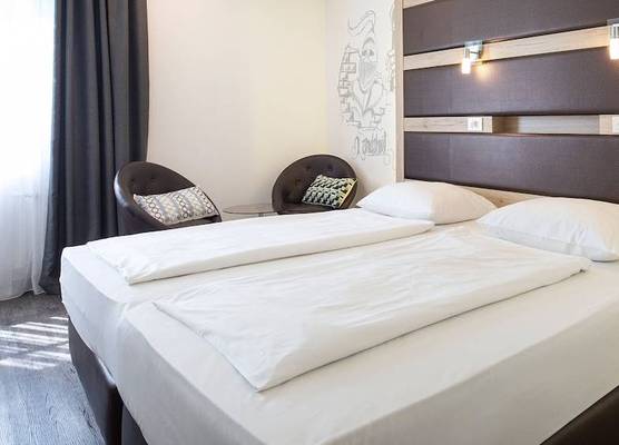 Hotel Kaiserhof Landshut 1