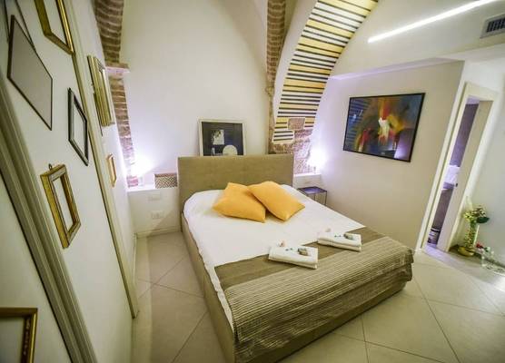 Little Italy Hostel Ex Chiesa S Donato 1