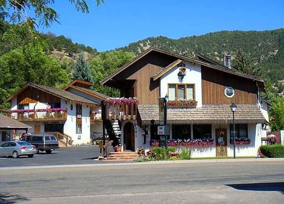Starlight Lodge 1
