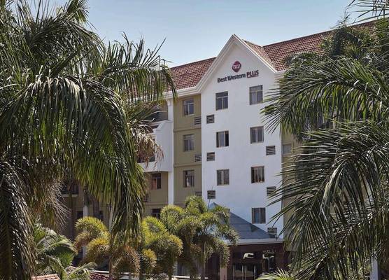 Best Western Plus Paramount Hotel 1