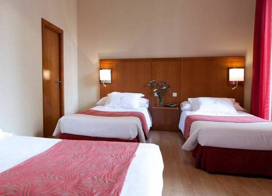 Hotel Ateneo 1