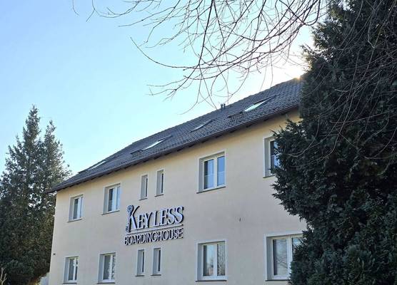 Keyless Boardinghouse 1