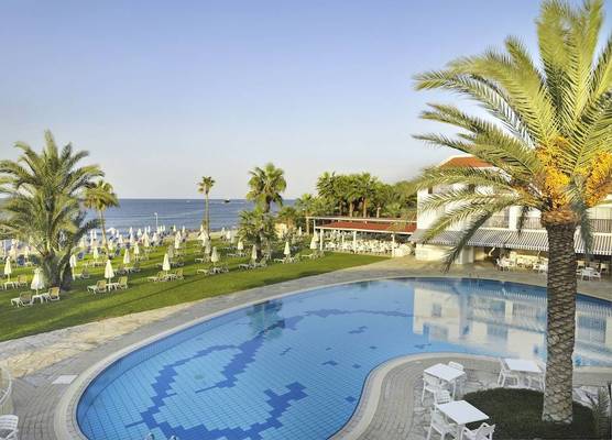 Akti Beach Hotel & Village Resort 1