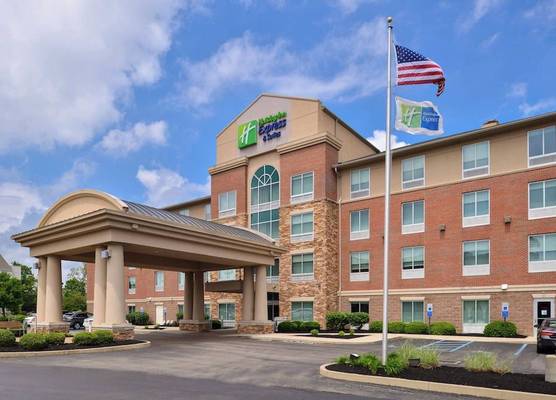 Holiday Inn Express & Suites CINCINNATI - MASON by IHG 1