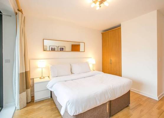 IFSC Townhouse Apartments 1