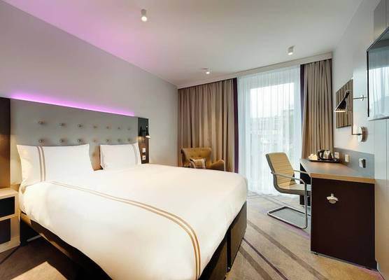 Premier Inn Hamburg City Klostertor 1